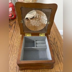 Vintage Wood Felt Lined Jewelry Box with Etched Glass 5" square